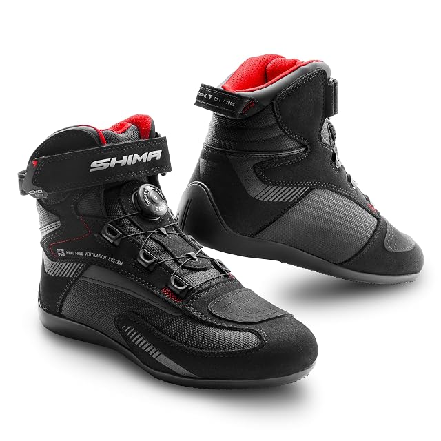 Chaussure de moto en cuir SHIMA EXO avec sa fermeture à molette ATOP